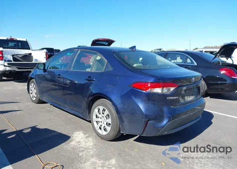 2021 Toyota Corolla Le z USA, uszkodzony, nr VIN JTDEPMAE5MJ154366